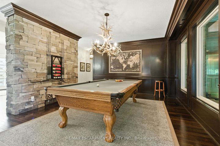 Photo 18 at 26 PARKSHORE Place, Rural Flamborough, Hamilton