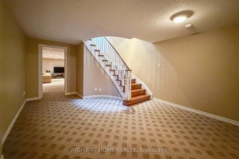 Photo 27 at 179 Strathearn Avenue, Bayview Hill, Richmond Hill
