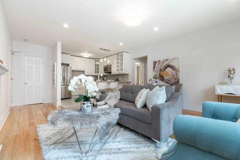 Photo 2 at 108 - 35 Raglan Avenue, Cedarvale, Toronto