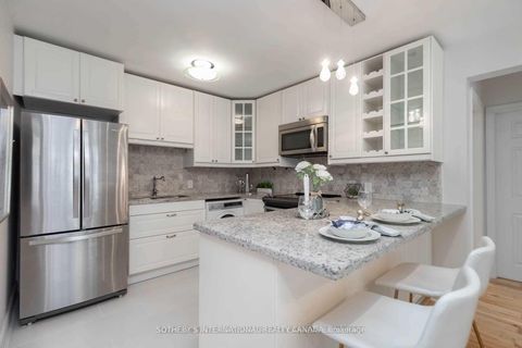 Photo 8 at 108 - 35 Raglan Avenue, Cedarvale, Toronto