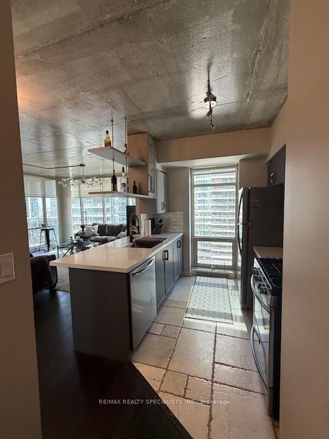 Photo 8 at 2803 - 10 NAVY WHARF Court, Waterfront Communities C1, Toronto