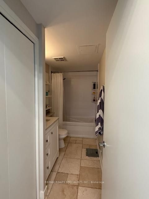 Photo 10 at 2803 - 10 NAVY WHARF Court, Waterfront Communities C1, Toronto