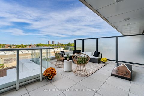 Photo 3 at 212 - 50 O'neill Road W, Don Mills, Toronto