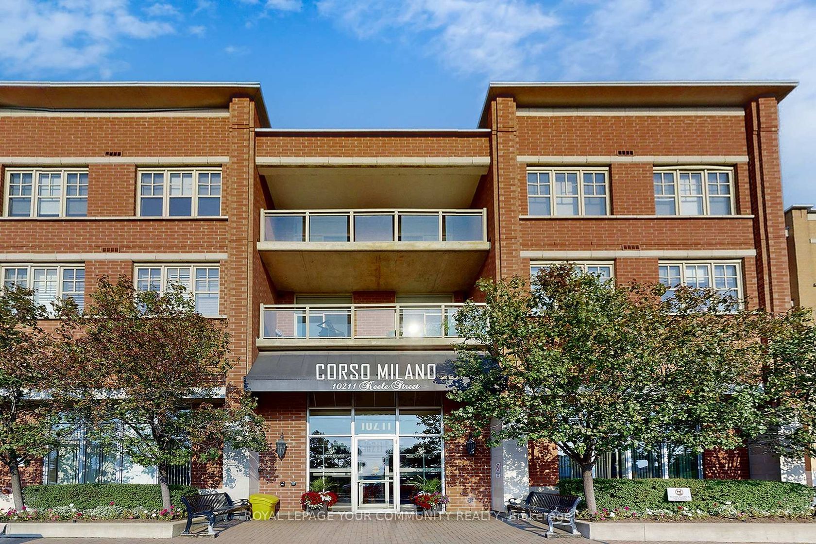 220 - 10211 Keele Street, Maple, Vaughan 