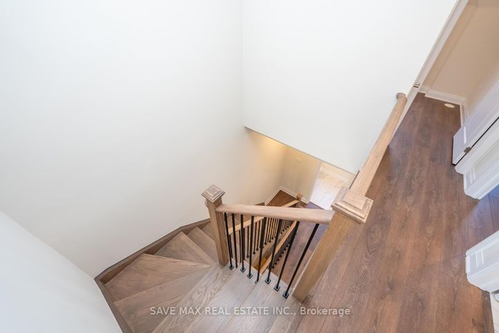 Photo 28 at 13 Kennisis Way, Maple, Vaughan