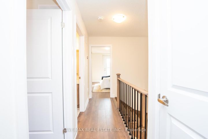 Photo 30 at 13 Kennisis Way, Maple, Vaughan