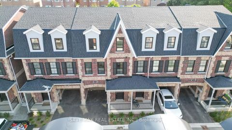 Photo 1 at 13 Kennisis Way, Maple, Vaughan