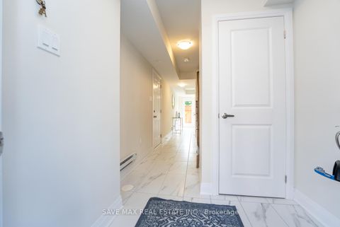 Photo 6 at 13 Kennisis Way, Maple, Vaughan