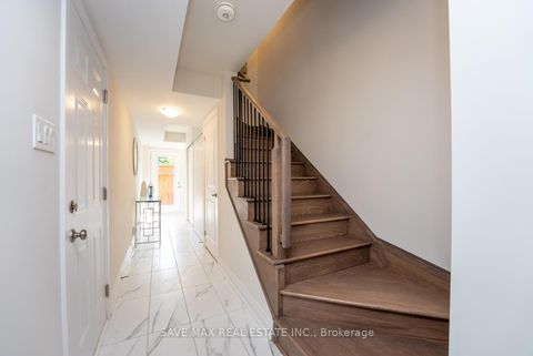 Photo 8 at 13 Kennisis Way, Maple, Vaughan