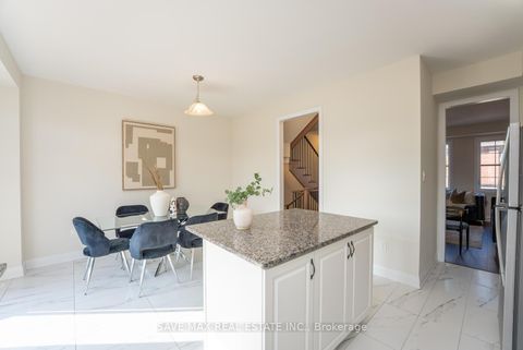 Photo 21 at 13 Kennisis Way, Maple, Vaughan