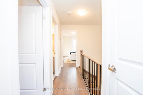 Photo 30 at 13 Kennisis Way, Maple, Vaughan