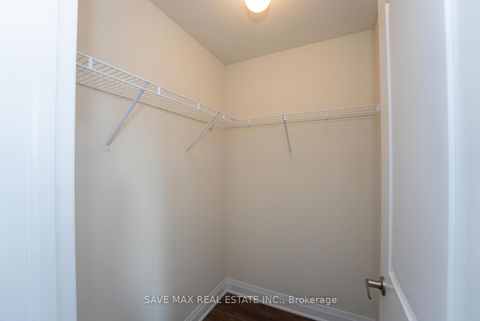 Photo 36 at 13 Kennisis Way, Maple, Vaughan