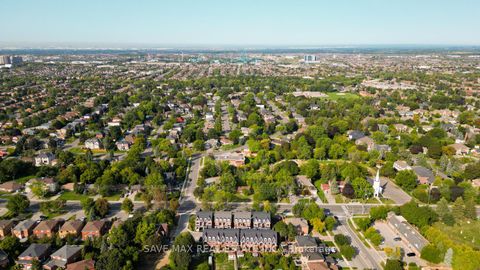 Photo 47 at 13 Kennisis Way, Maple, Vaughan