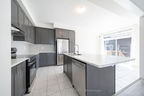 Photo 14 at 42 CopperHill HTS Drive E, Rural Barrie Southeast, Barrie