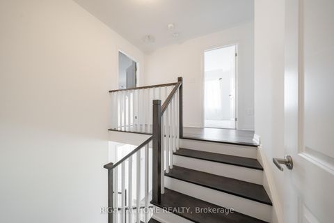 Photo 25 at 42 CopperHill HTS Drive E, Rural Barrie Southeast, Barrie