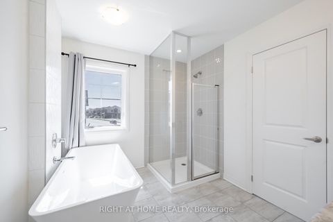 Photo 30 at 42 CopperHill HTS Drive E, Rural Barrie Southeast, Barrie
