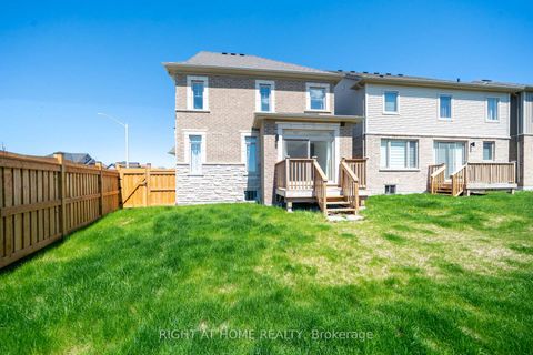 Photo 44 at 42 CopperHill HTS Drive E, Rural Barrie Southeast, Barrie