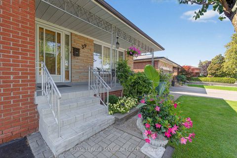 Photo 1 at 39 Katie Court, Maple Leaf, Toronto