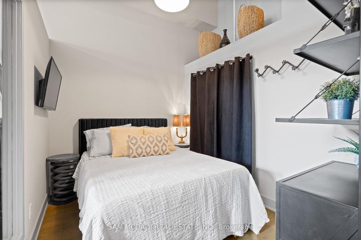 Photo 5 at 204 - 183 Dovercourt Road, Bellwoods, Toronto