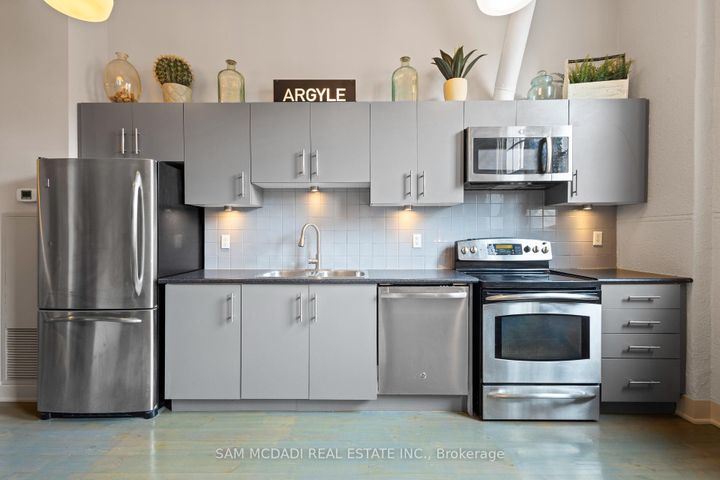 Photo 10 at 204 - 183 Dovercourt Road, Bellwoods, Toronto