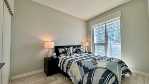 Photo 15 at 2307 - 117 Mcmahon Drive, Bayview Village, Toronto