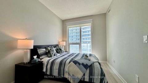 Photo 16 at 2307 - 117 Mcmahon Drive, Bayview Village, Toronto