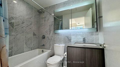 Photo 17 at 2307 - 117 Mcmahon Drive, Bayview Village, Toronto