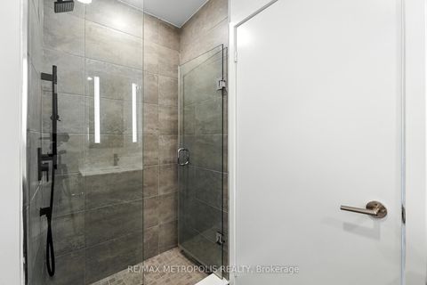 Photo 17 at 815 - 500 Dupont Street, Annex, Toronto