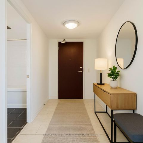 Photo 2 at 2702 - 2181 Yonge Street, Mount Pleasant West, Toronto
