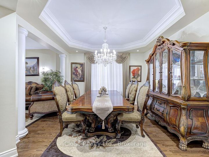 Photo 6 at 3 Vissini Way, Bram East, Brampton