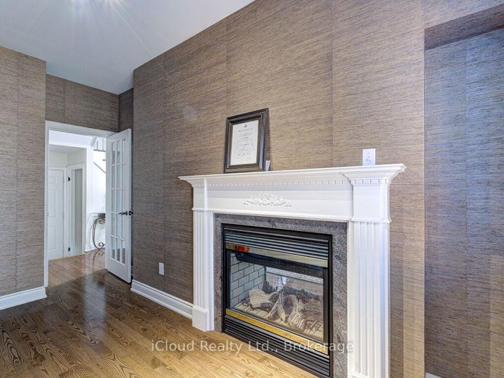 Photo 16 at 3 Vissini Way, Bram East, Brampton