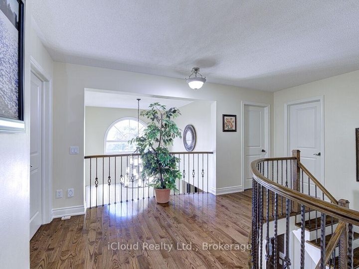Photo 26 at 3 Vissini Way, Bram East, Brampton