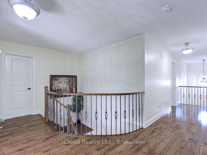 Photo 27 at 3 Vissini Way, Bram East, Brampton