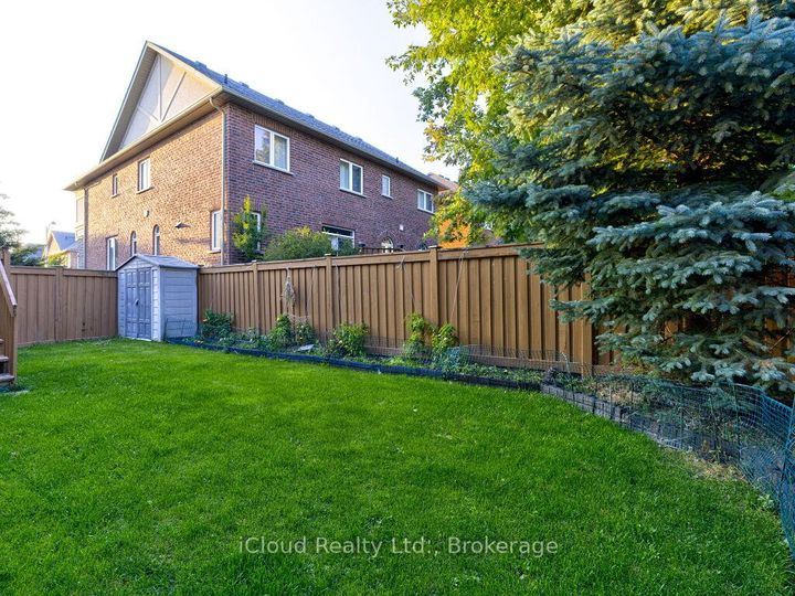Photo 29 at 3 Vissini Way, Bram East, Brampton