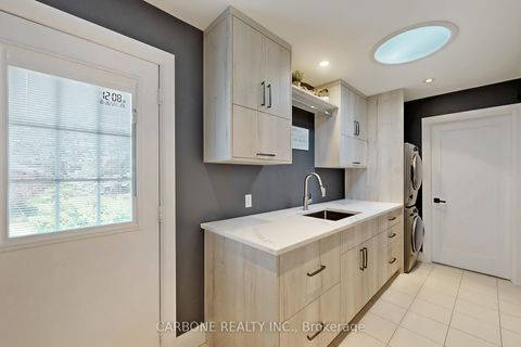 Photo 18 at 335 Forde Crescent, King City, King