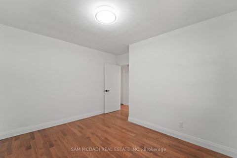 Photo 20 at 60 Greenfield Drive, City Centre West, Toronto