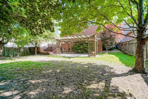 Photo 3 at 618 Foxcroft Boulevard, Wyndham, Newmarket