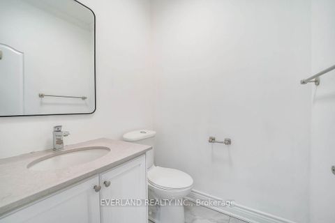 Photo 17 at 618 Foxcroft Boulevard, Wyndham, Newmarket