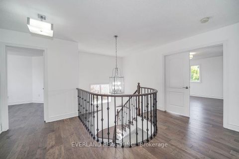 Photo 34 at 618 Foxcroft Boulevard, Wyndham, Newmarket