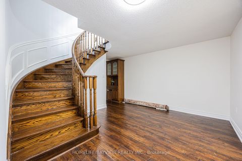 Photo 34 at 11 Wendover Court, Bayview Hill, Richmond Hill Photo 34 at 11 Wendover Court, Bayview Hill, Richmond Hill