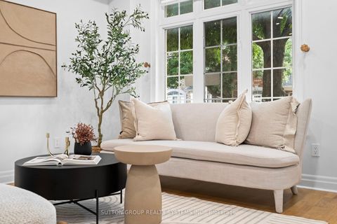 Photo 3 at 45 Algarve Crescent, Pellam Park, Toronto