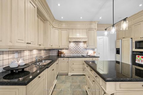 Photo 10 at 45 Algarve Crescent, Pellam Park, Toronto