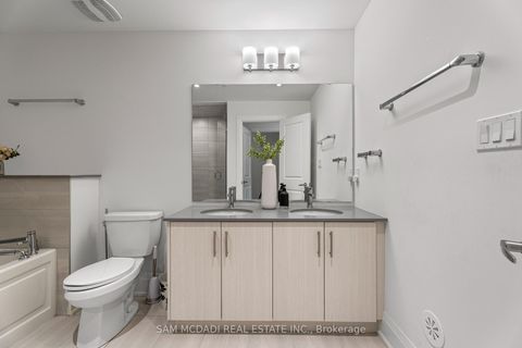 Photo 17 at 21 - 95 Brookfield Road, CO Central, Oakville
