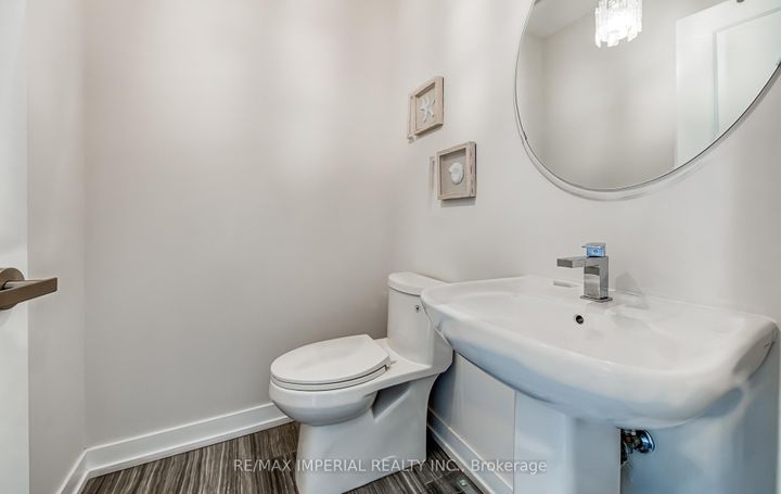 Photo 21 at 173 Salterton Circle, Rural Vaughan, Vaughan