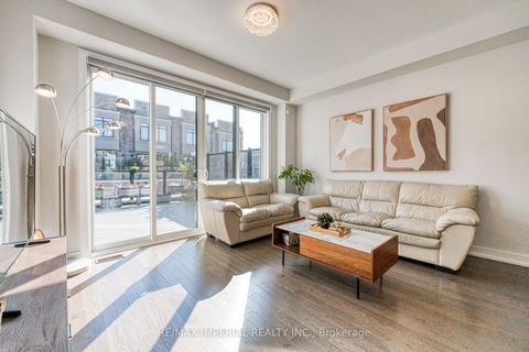 Photo 8 at 173 Salterton Circle, Rural Vaughan, Vaughan