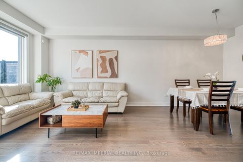 Photo 12 at 173 Salterton Circle, Rural Vaughan, Vaughan