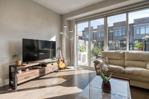 Photo 15 at 173 Salterton Circle, Rural Vaughan, Vaughan