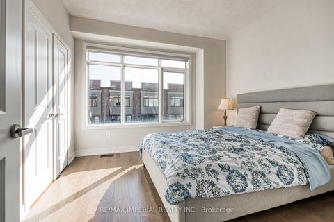 Photo 27 at 173 Salterton Circle, Rural Vaughan, Vaughan