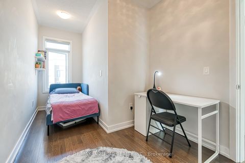 Photo 32 at 173 Salterton Circle, Rural Vaughan, Vaughan