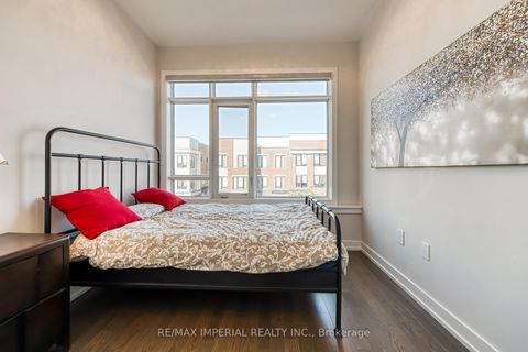 Photo 33 at 173 Salterton Circle, Rural Vaughan, Vaughan